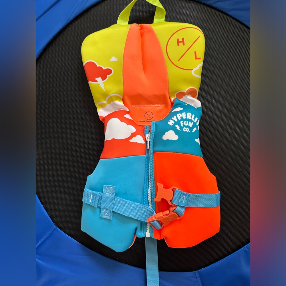 Hyperlite Infant lifejacket